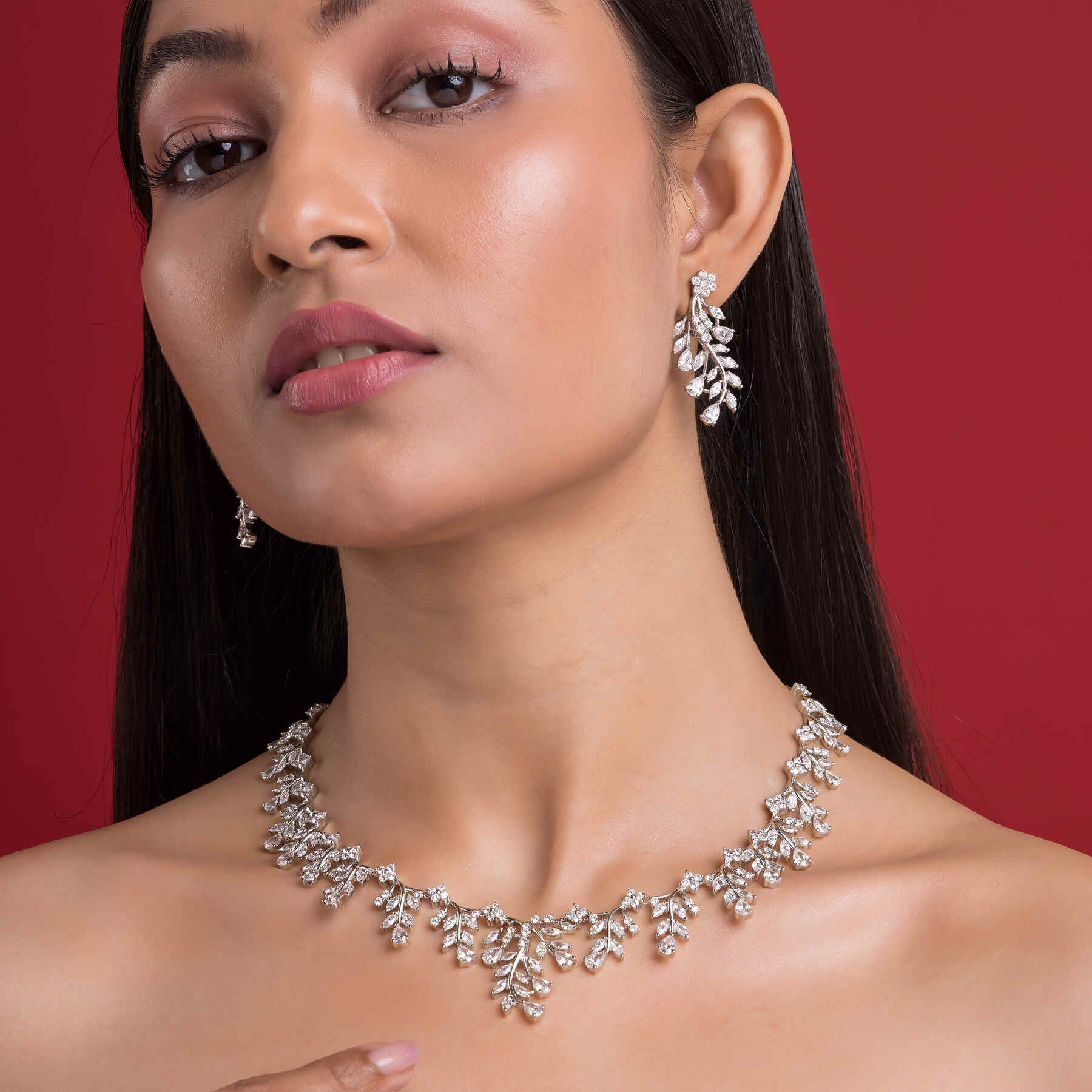 silver necklace women